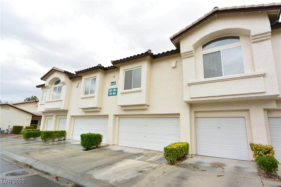 7211 Indian Creek Lane - Photo 1