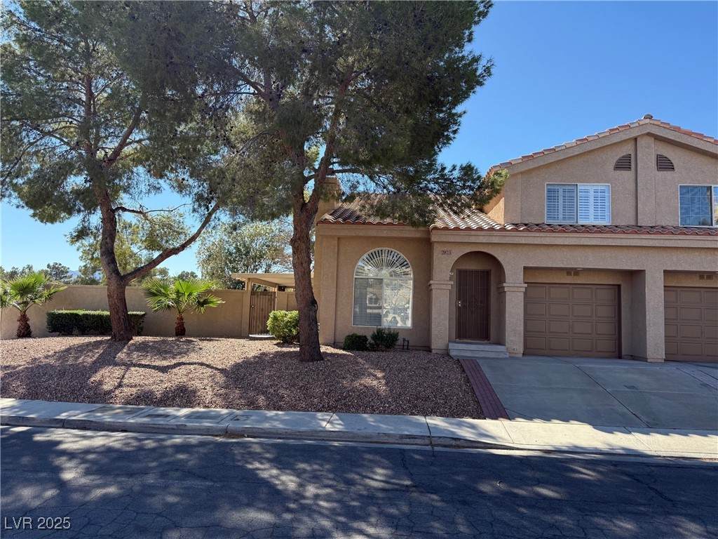 2823 Shannon Cove Drive - Photo 1