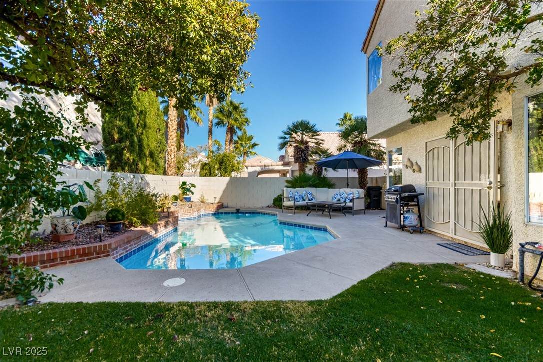 9608 Crystal Cup Circle - Photo 1