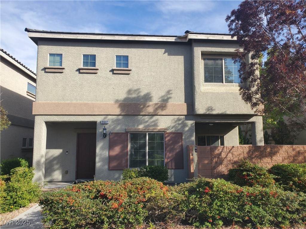 9661 Greensburg Avenue - Photo 1