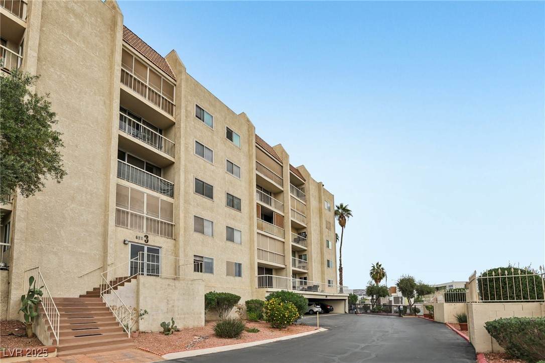 750 Royal Crest Circle - Photo 1