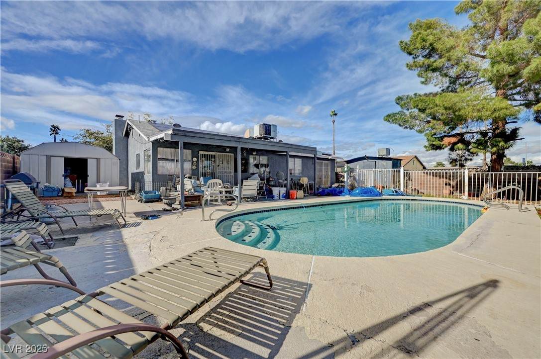 4952 Roswell Street - Photo 1