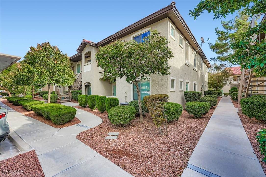 3350 Cactus Shadow Street - Photo 1