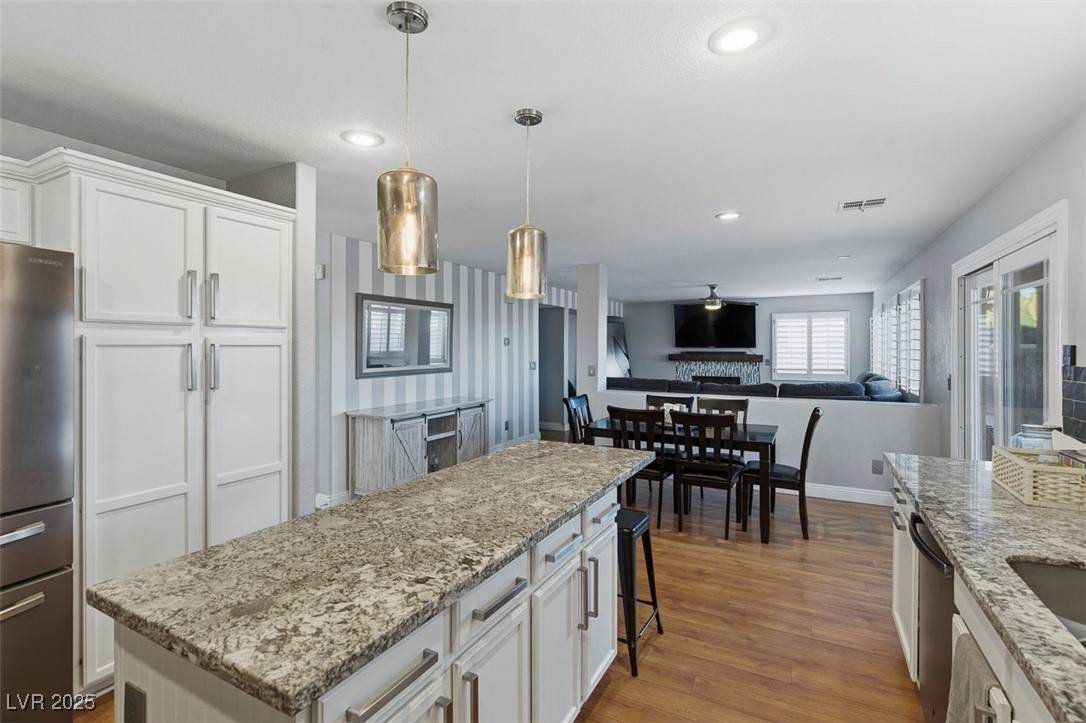 212 Stour Lane - Photo 1