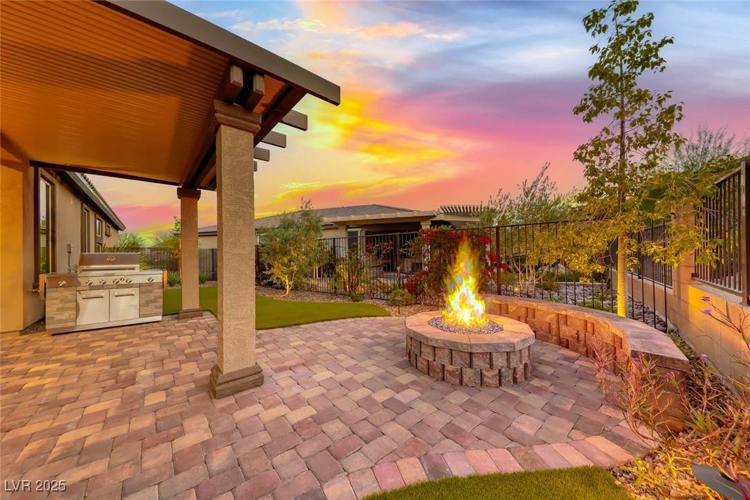 11 Desert Ivy Lane - Photo 1