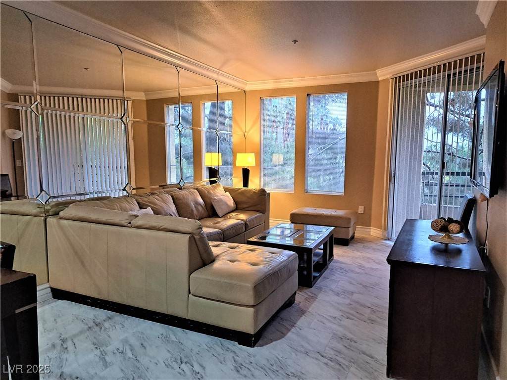 270 Flamingo Road - Photo 1