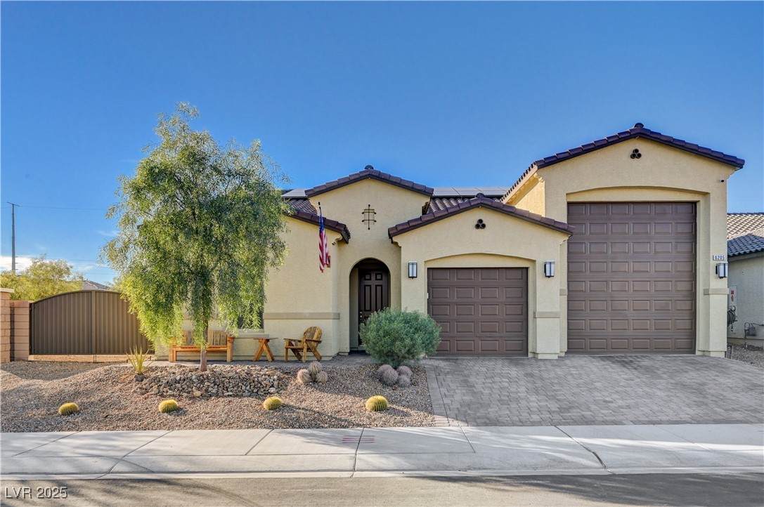 6205 Gambetta Street - Photo 1