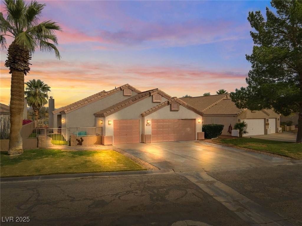 1115 Golf Club Drive - Photo 1