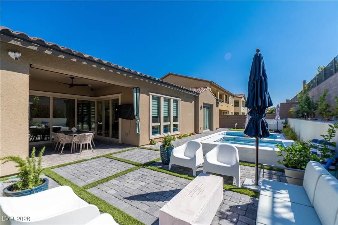 207 Cactus Sunrise Street - Photo 1