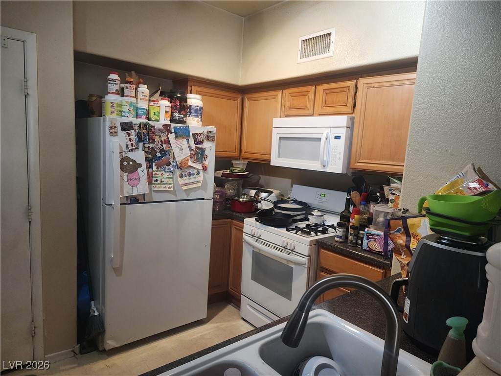 https://bt-photos.global.ssl.fastly.net/vegas/orig_boomver_1_2744686-2.jpg