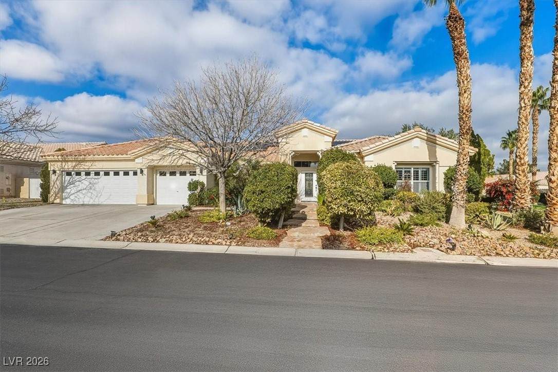 7400 Bisonwood Avenue - Photo 1