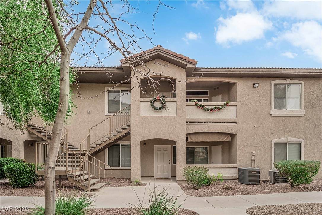 2305 Horizon Ridge Parkway - Photo 1