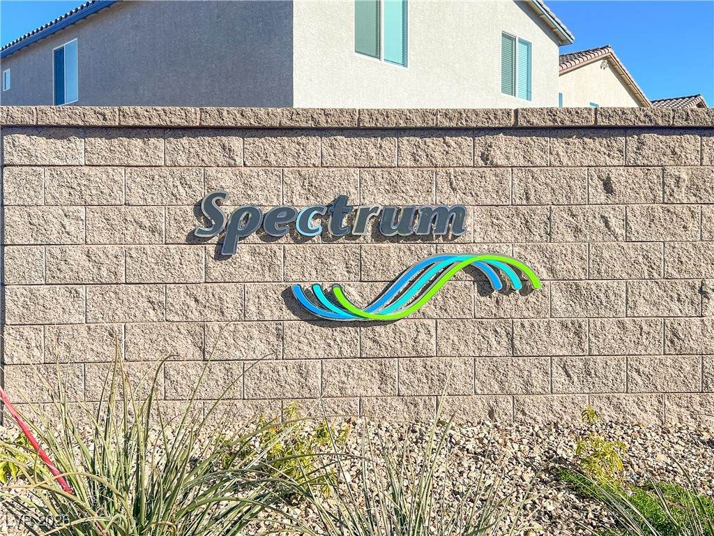 4472 Mahogany Hills Avenue - Photo 1