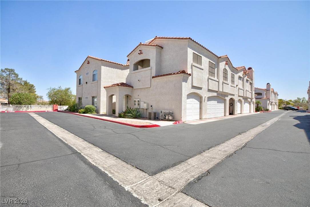 1620 Sandecker Court - Photo 1