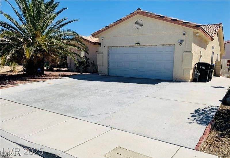 3301 Colton Avenue - Photo 1