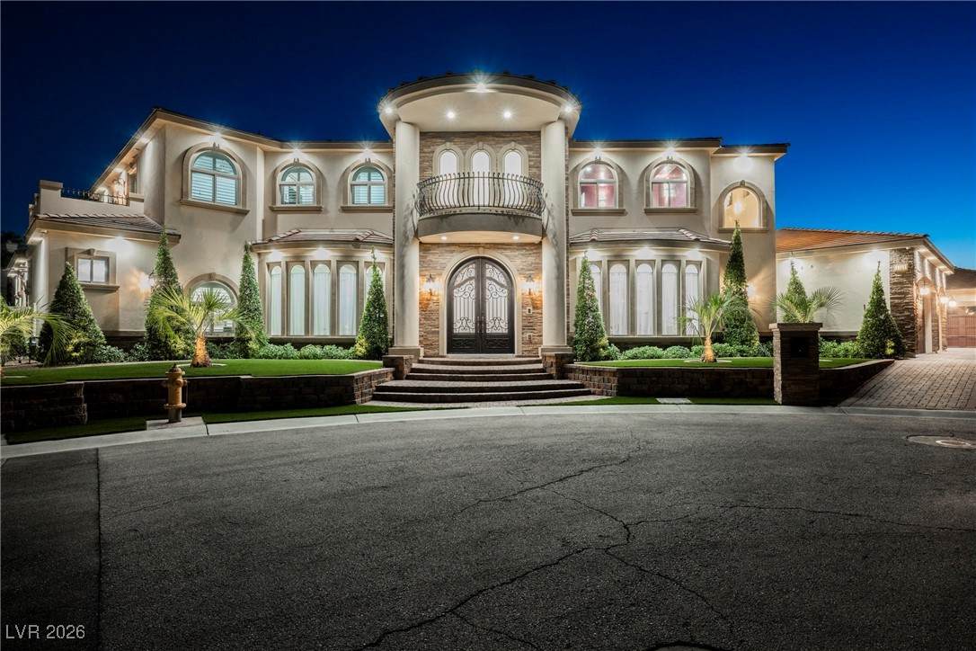 1721 Tioga Way - Photo 1