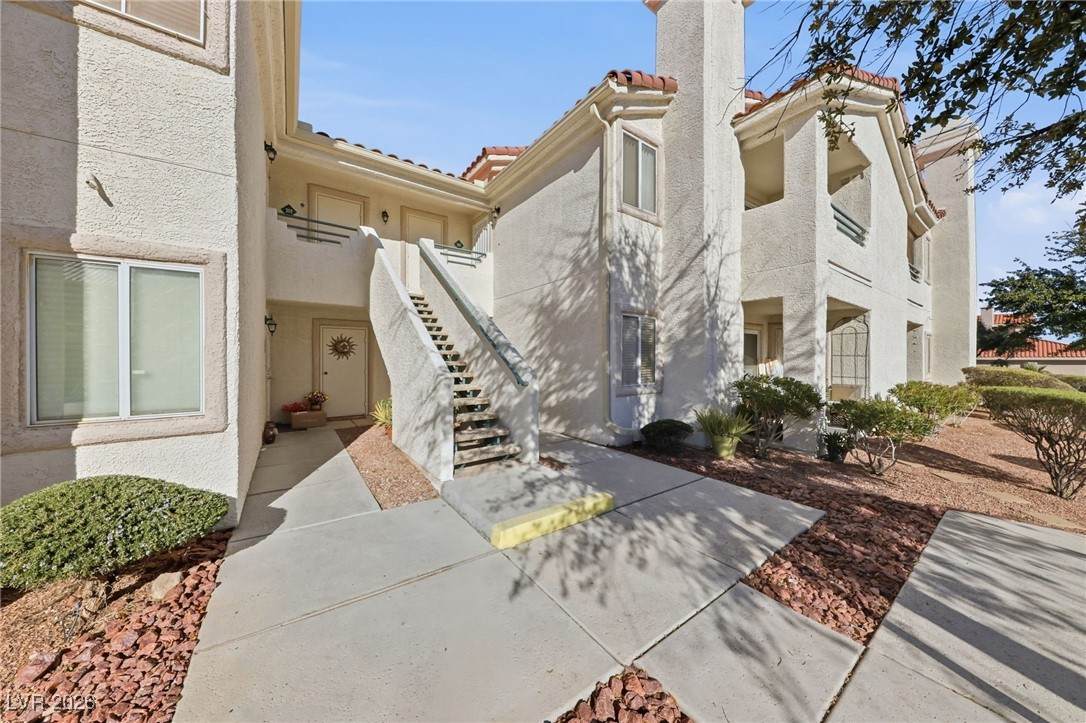 7904 Idledale Court - Photo 1