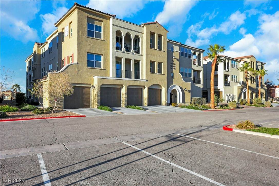 2555 Hampton Road - Photo 1