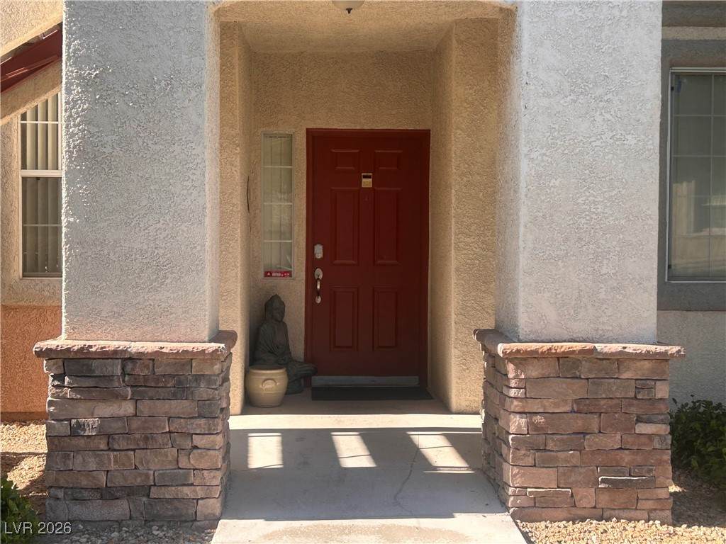 1704 Queen Victoria Street - Photo 1