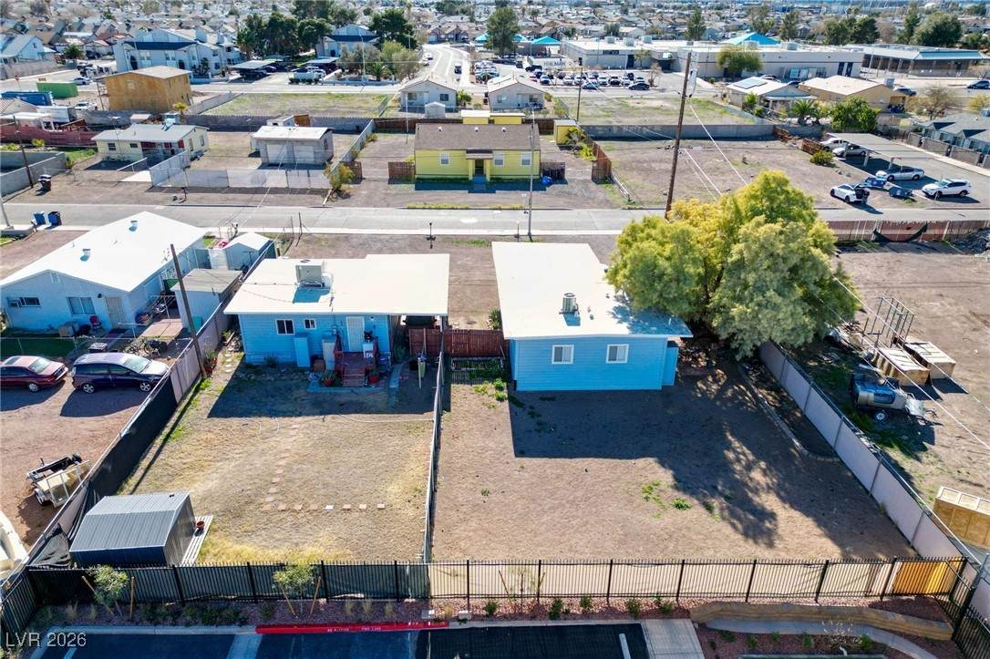 470 Hunter Drive - Photo 1