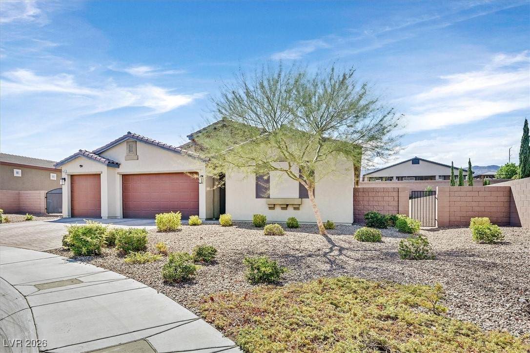 10470 Irish Cliffs Court - Photo 1