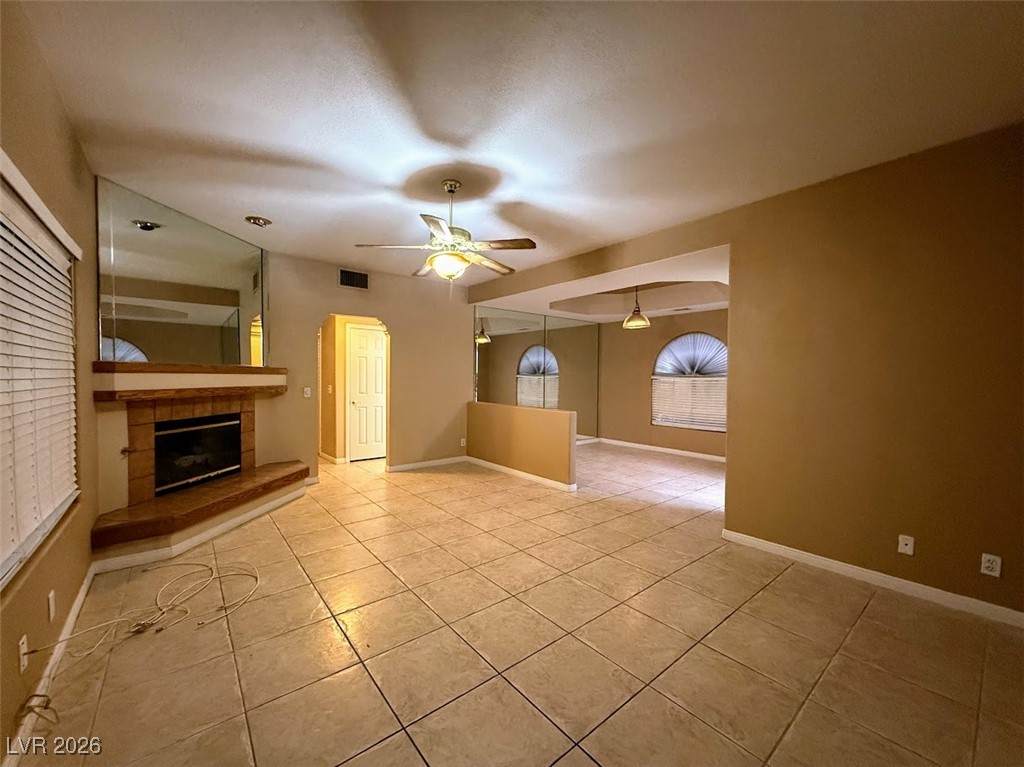 https://bt-photos.global.ssl.fastly.net/vegas/orig_boomver_1_2752708-2.jpg