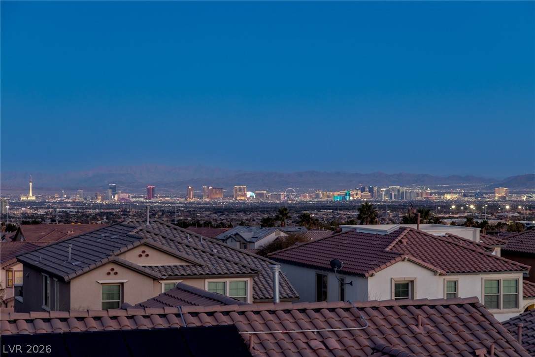 https://bt-photos.global.ssl.fastly.net/vegas/orig_boomver_1_2753393-2.jpg