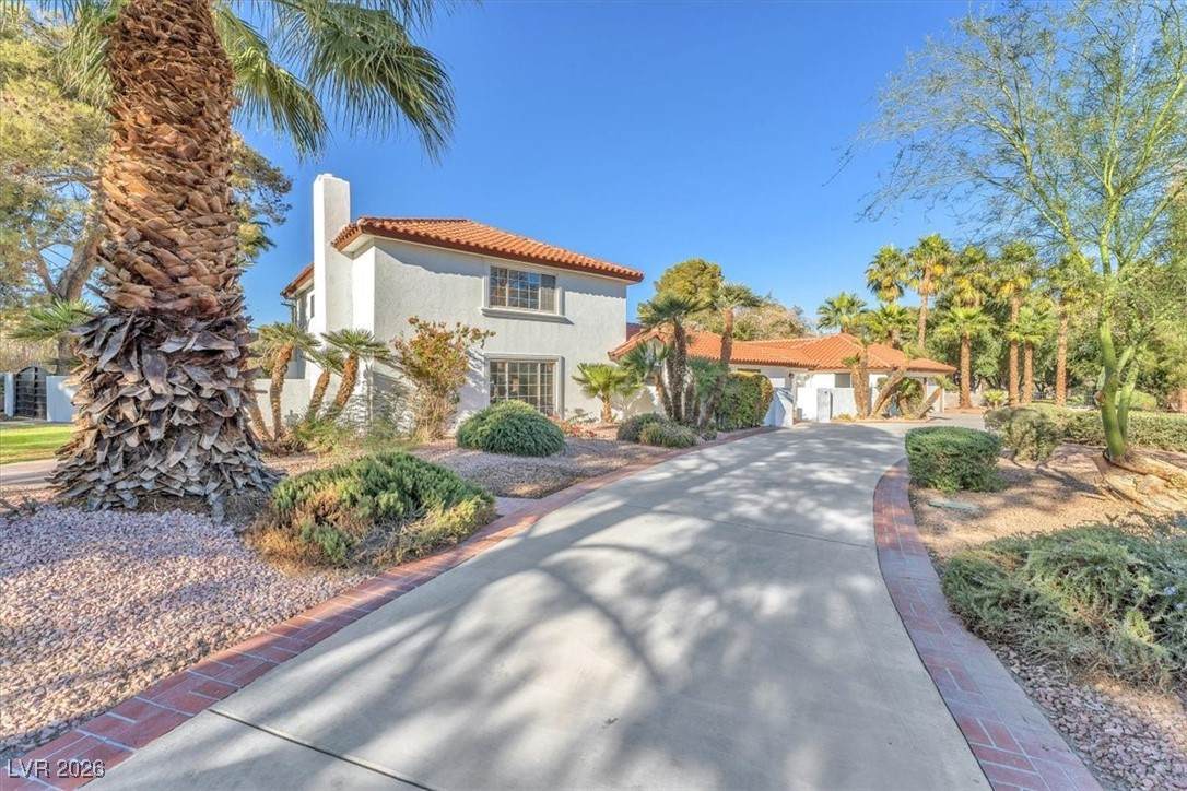 2868 Vista Del Sol Avenue - Photo 1