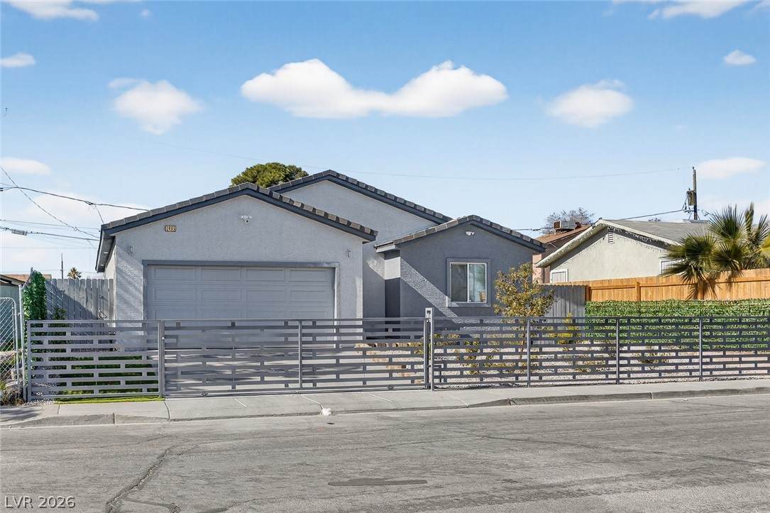 1905 Harvard Street - Photo 1