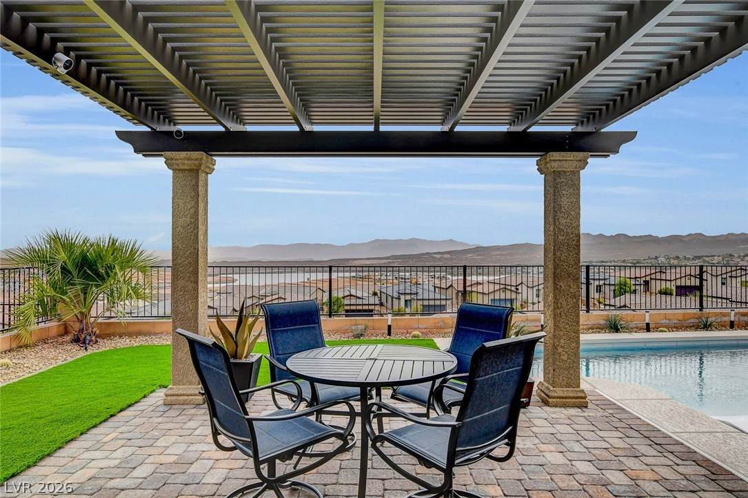 74 Lake Bluff Court - Photo 1