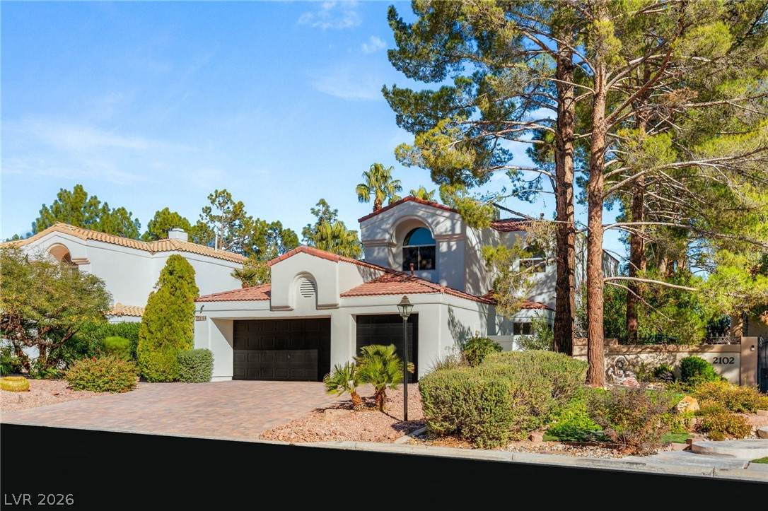 2104 Inverness Drive - Photo 1