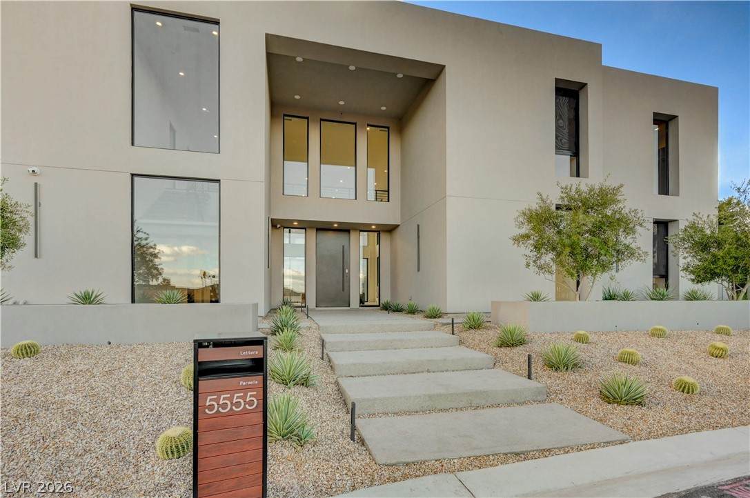 https://bt-photos.global.ssl.fastly.net/vegas/orig_boomver_1_2755979-2.jpg