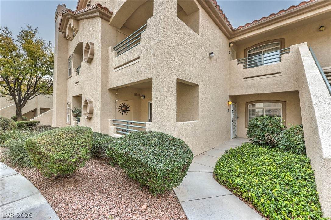 5415 Harmon Avenue - Photo 1