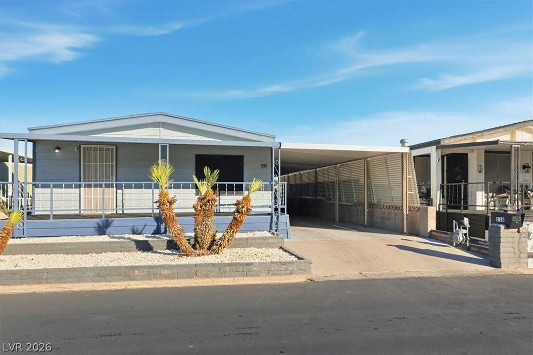 4570 Royal Ridge Avenue - Photo 1