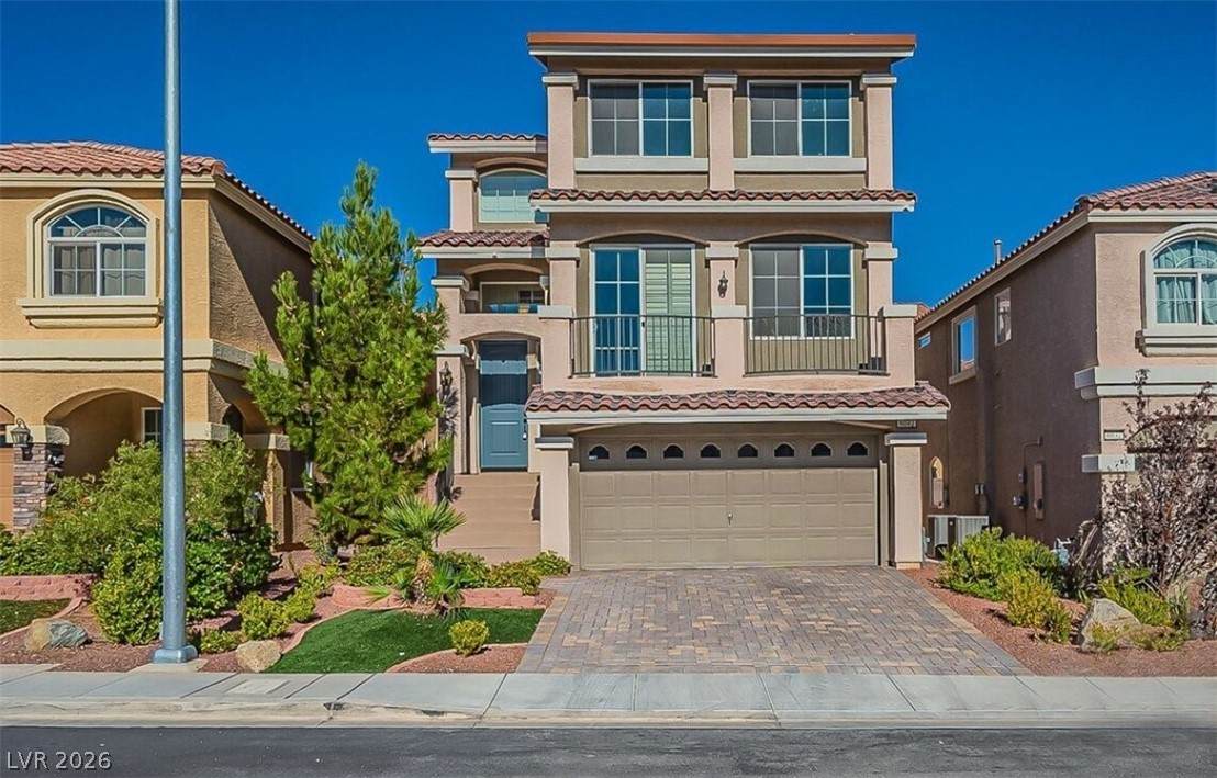 6042 Crown Palms Avenue - Photo 1