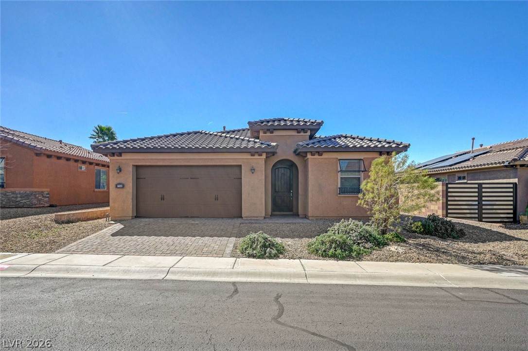 1025 Viale Placenza Place - Photo 1