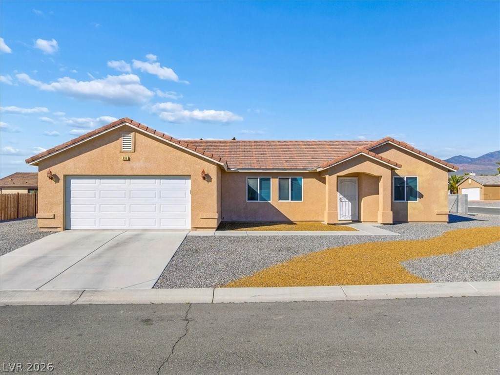 690 Lampshire Lane - Photo 1