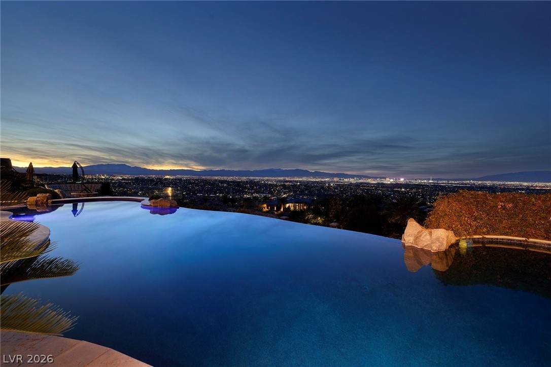 472 Saint Moritz Drive - Photo 1