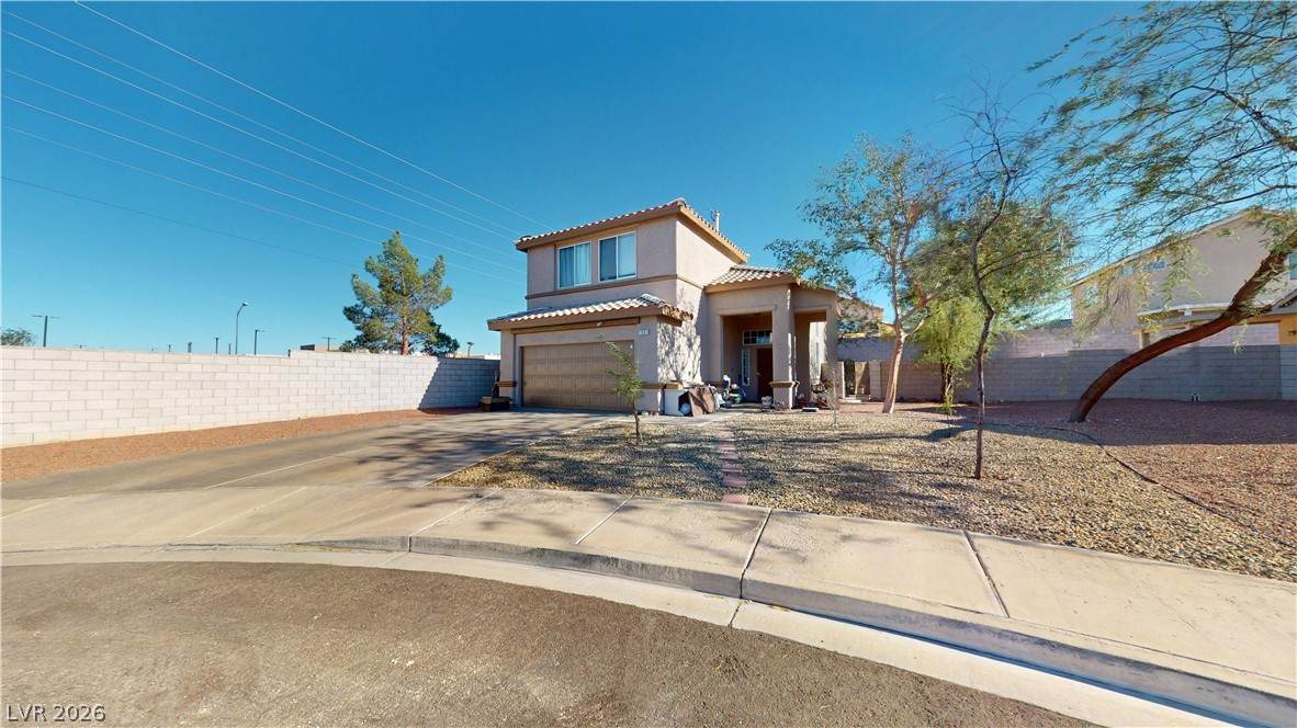 1001 Wreath Court - Photo 1