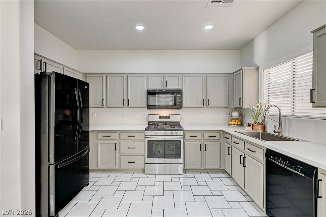 8062 Imperial Treasure Street - Photo 1