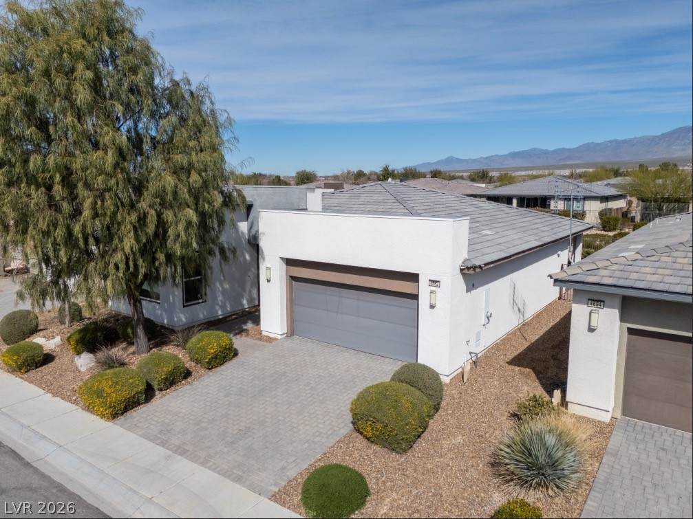 4882 Beacon Ridge Drive - Photo 1