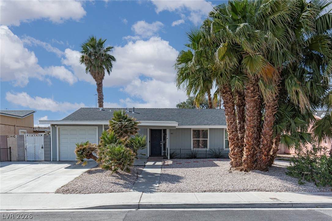 41 Del Amo Drive - Photo 1