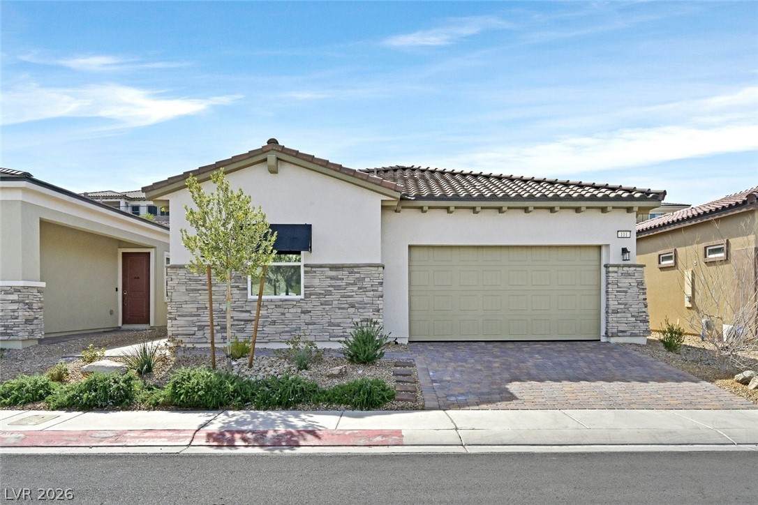 111 Ibiza Lake Drive - Photo 1