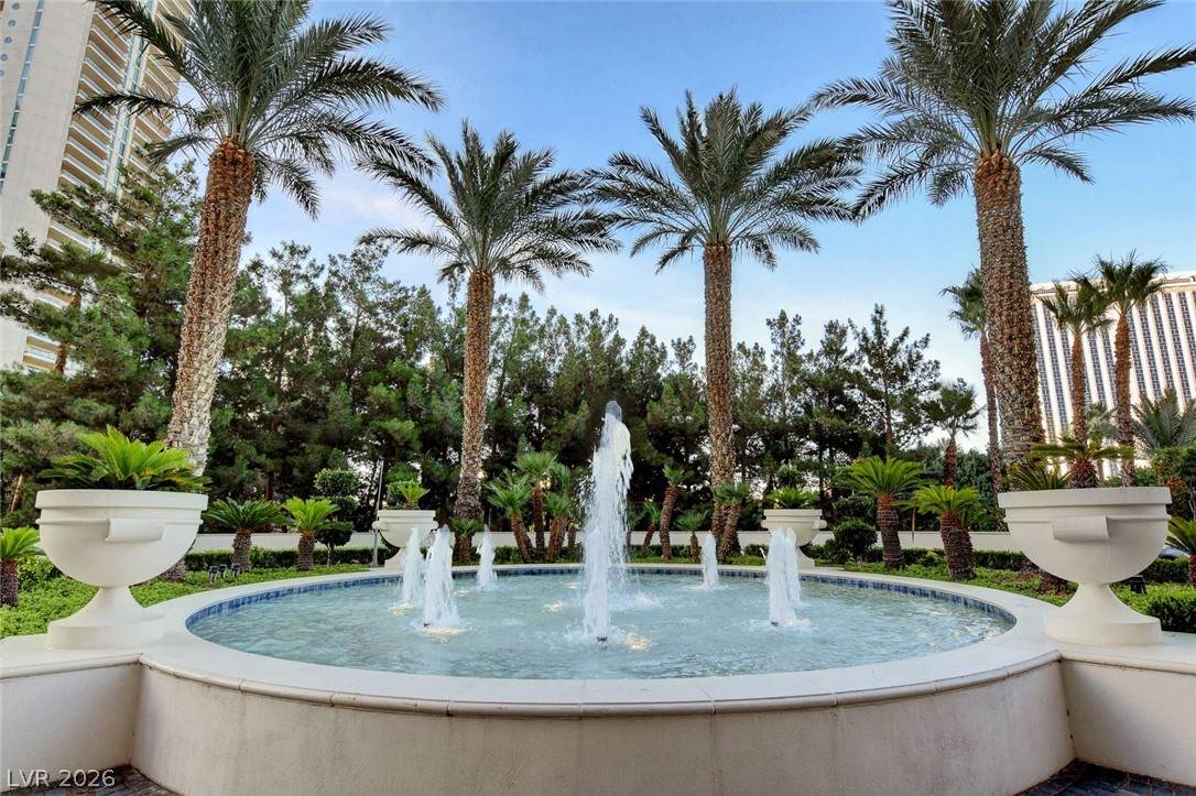 https://bt-photos.global.ssl.fastly.net/vegas/orig_boomver_1_2759936-2.jpg