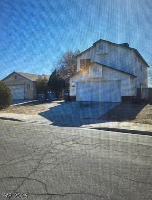 1745 Starridge Way - Photo 1