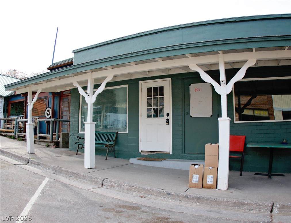 673 Main St - Photo 1