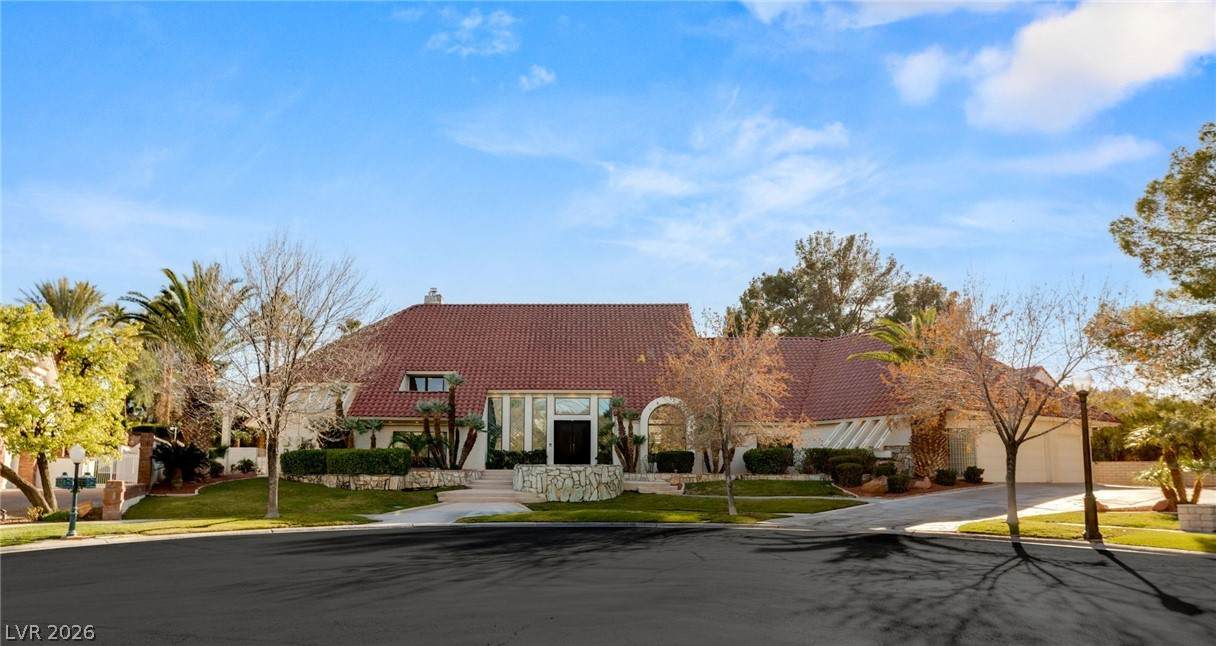 13 Dovetail Circle - Photo 1