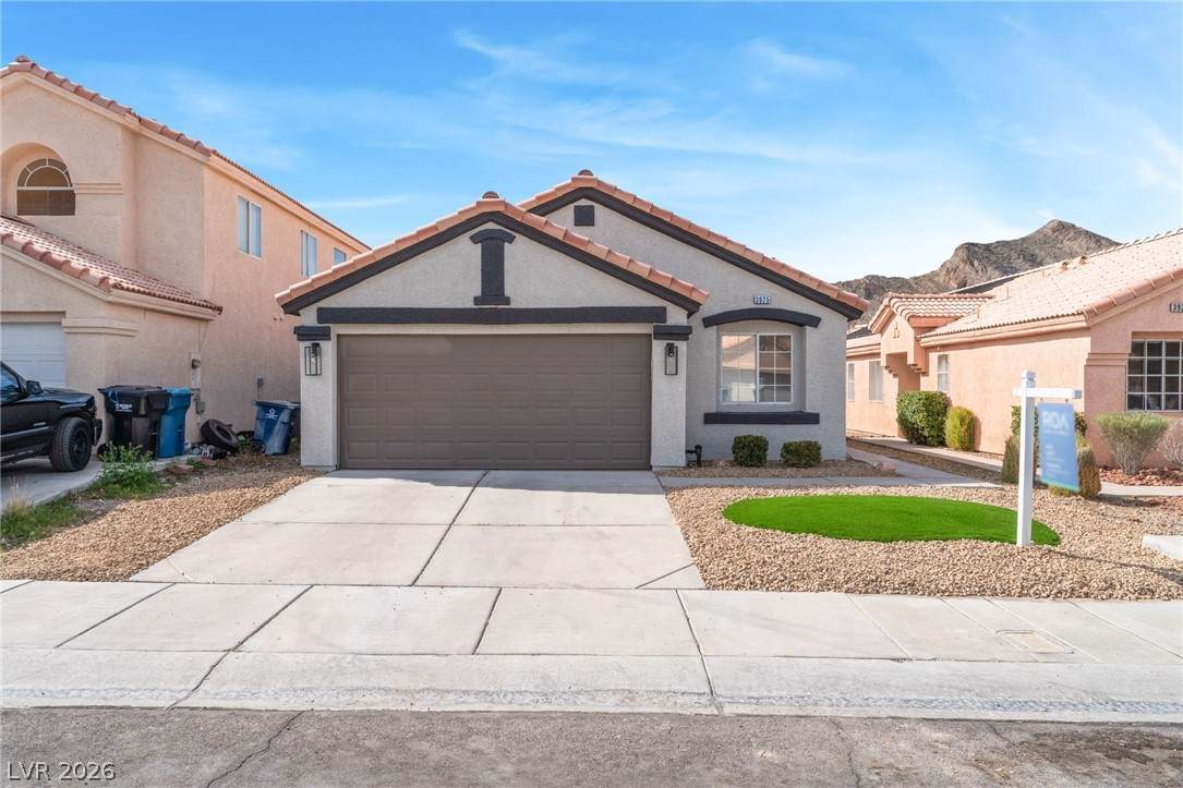 3925 Canyon Meadows Court - Photo 1