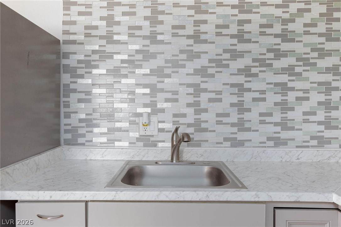 https://bt-photos.global.ssl.fastly.net/vegas/orig_boomver_1_2760863-2.jpg