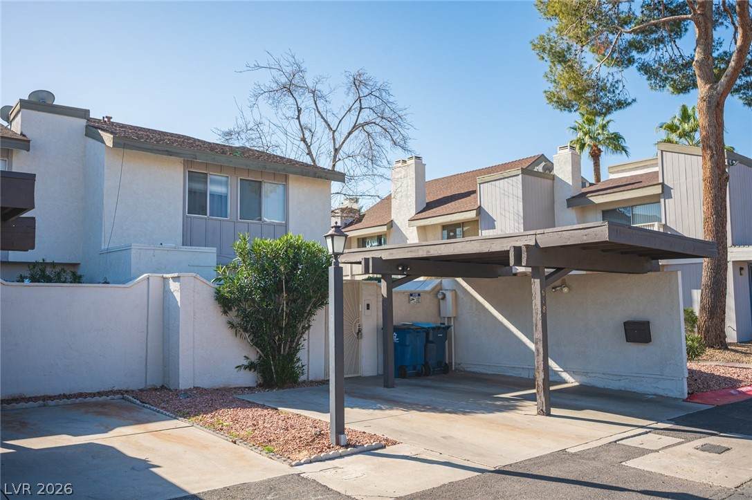 618 Rolling Green Drive - Photo 1